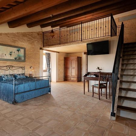 Palazzo La Torre Hotel Moresco Eksteriør billede